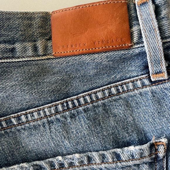 Citizens of Humanity- Danielle Cut Off Short- Sz 27 - Picture 10 of 14